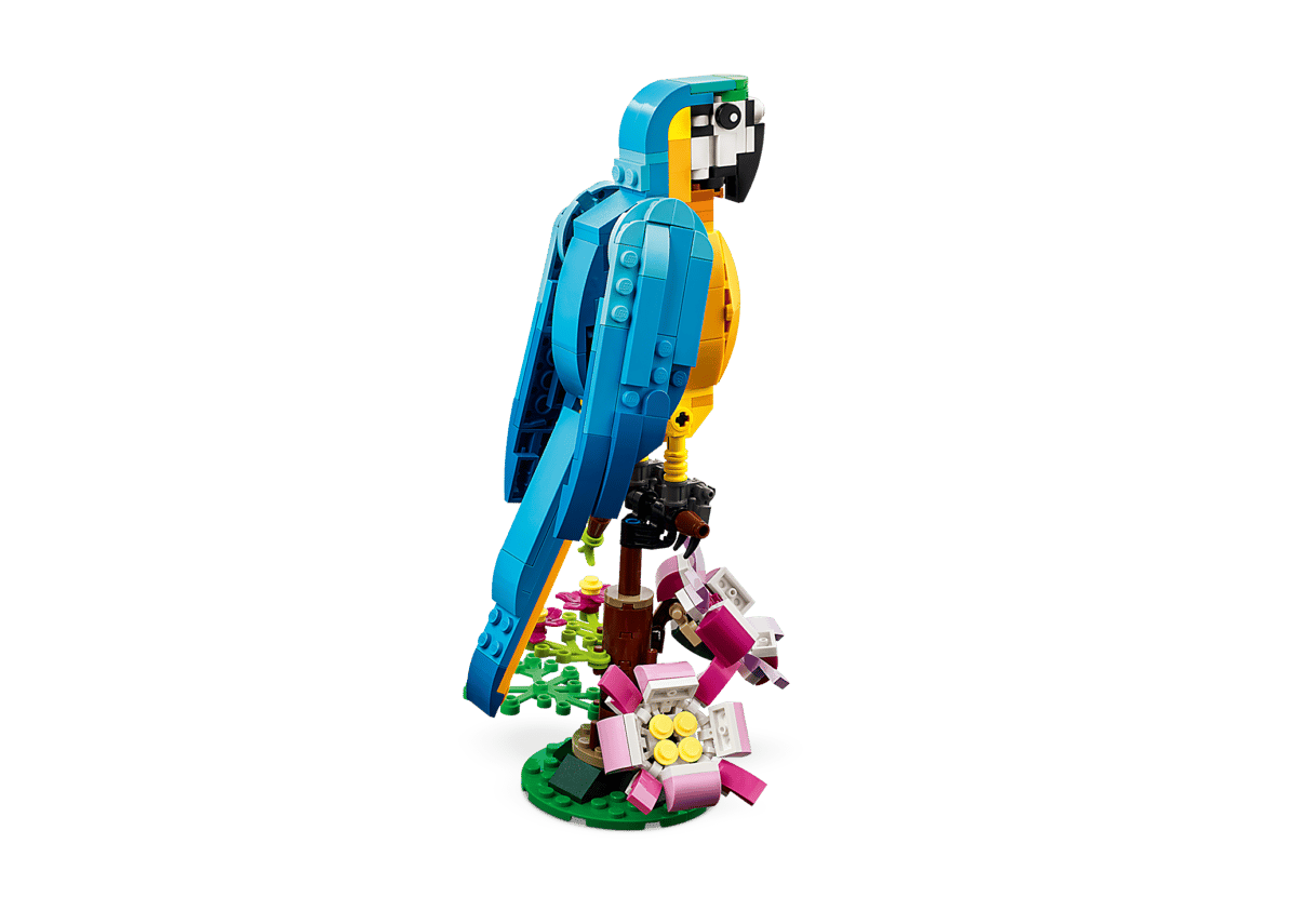 LEGO 31136 - CREATOR 3-in-1 Exotic Parrot  New