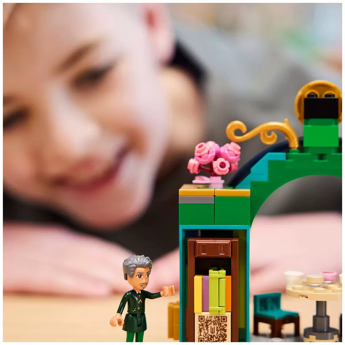 LEGO 75684 Wicked - Welcome to Emerald City