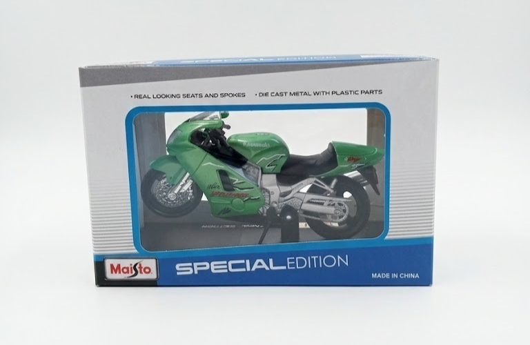 Maisto 1:18 – Kawasaki Ninja ZX-12R (Green) Motorcycle – Special Edition Model