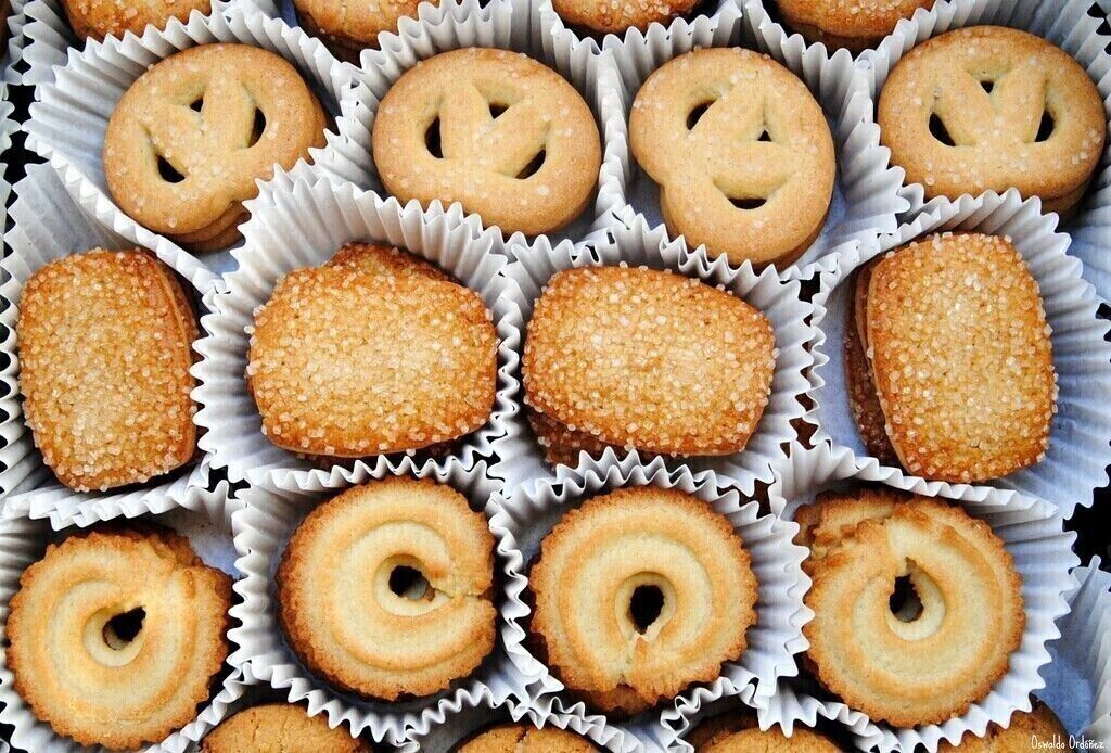 Karens Bakery Danish Butter Cookies Tea Snack Sweets Biscuit Share Gift Tin 908g