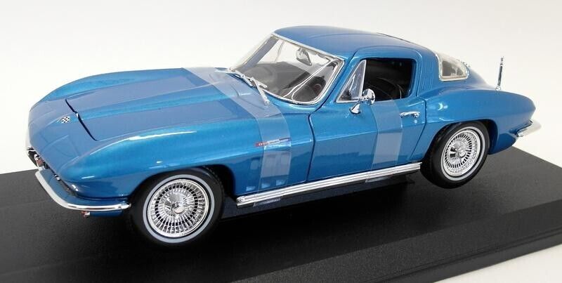 Maisto 1965 Chevrolet Corvette Metallic Blue 1:18 Size Diecast Car