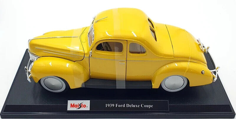 Maisto Diecast Model 1:18 scale - 1939 Ford Deluxe Coupe Yellow