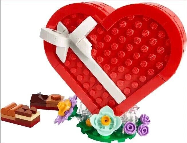 LEGO 40759 Valentine’s Day Box GWP Creator Celebration Set Gift NEW SEALED