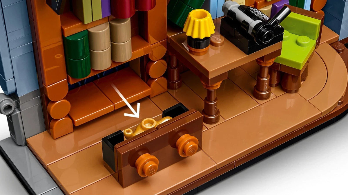 LEGO Icons 11379 Bookshop: Book Nook Brand New