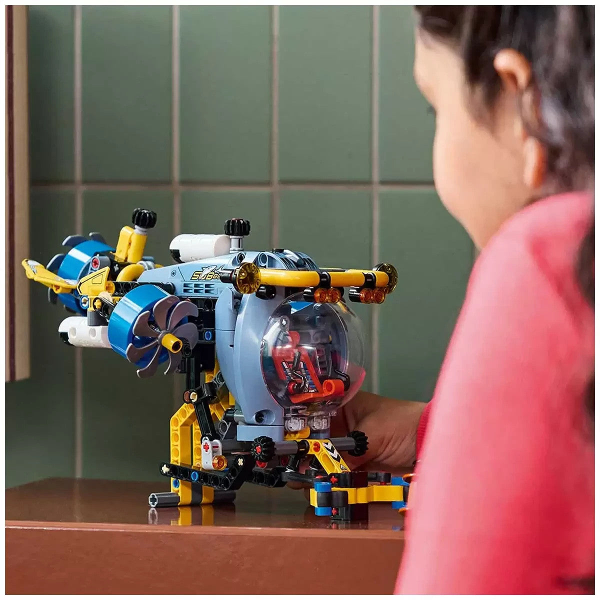 LEGO Technic 42201 - Deep-Sea Research Submarine