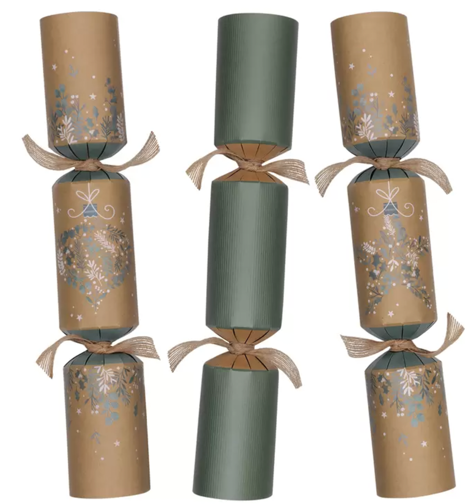 Tom Smith 8 Luxury Christmas Crackers Traditional w Delicate Ribbons Assorted*