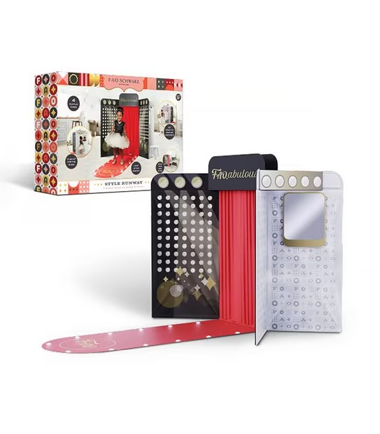 FAO Schwarz Style Runway 4-sided Fashion Show Playset ages 3+
