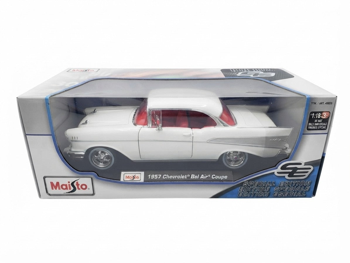 Maisto 1:18 Diecast Special Edition – 1957 Chevrolet Bel Air Coupe Cream White