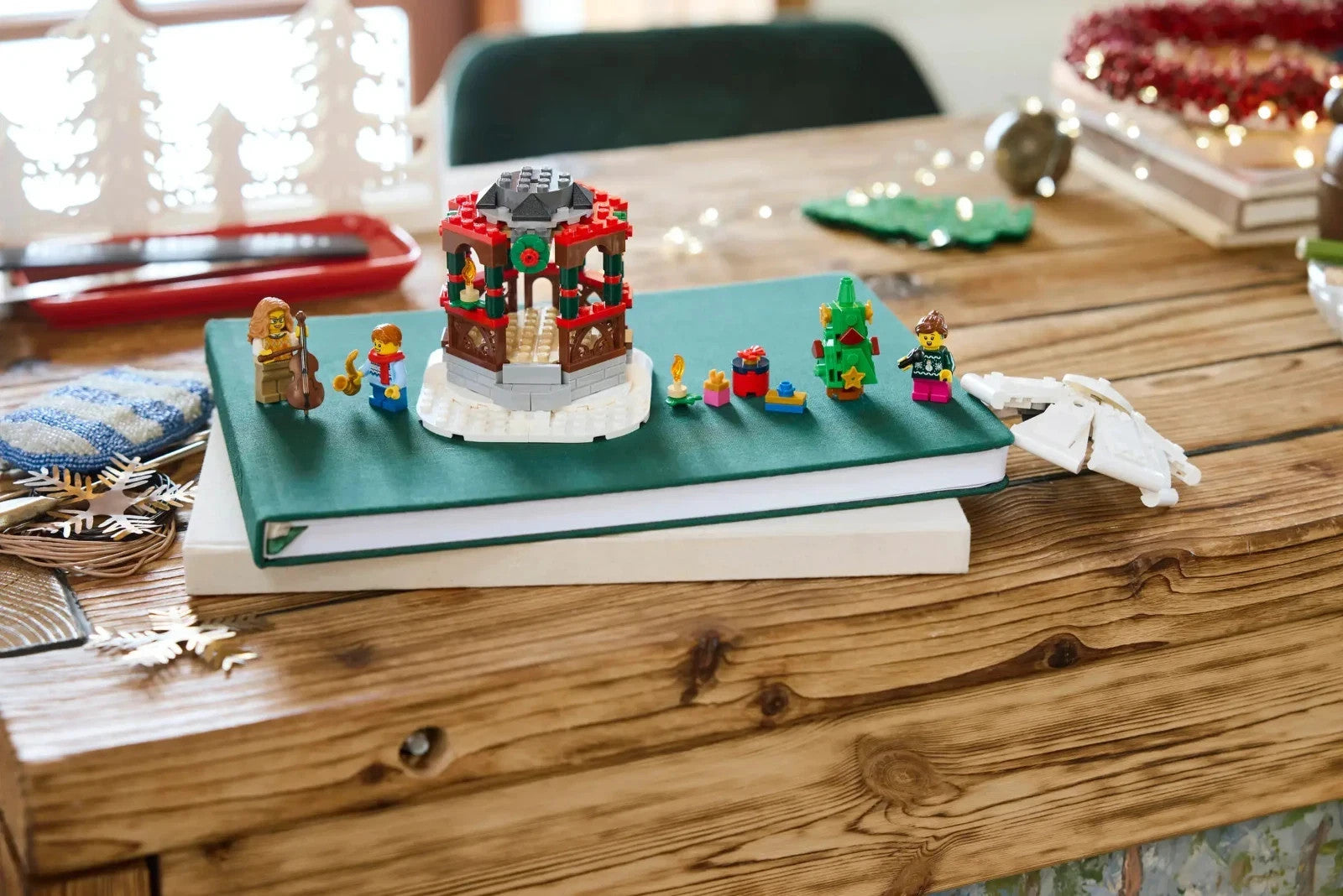 LEGO 40778 Winter Gazebo Brand New Sealed