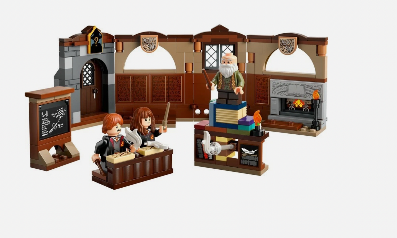 LEGO 76442 Hogwarts Castle: Charms Class Harry Potter Age 8+