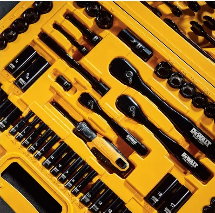 DeWALT 184 Piece Mechanics Tool Set Ratchets, Sockets, Wrenches Brand New