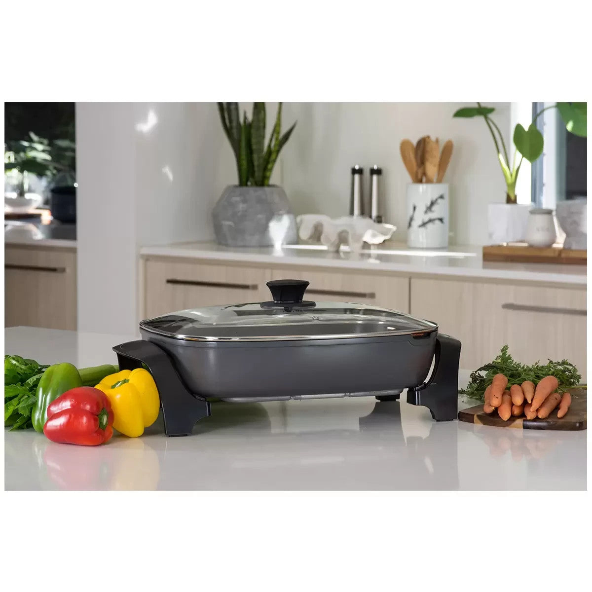 Westinghouse 2400W Non-Stick Electric Skillet Fry Pan w/ Glass Lid Cookware Grey