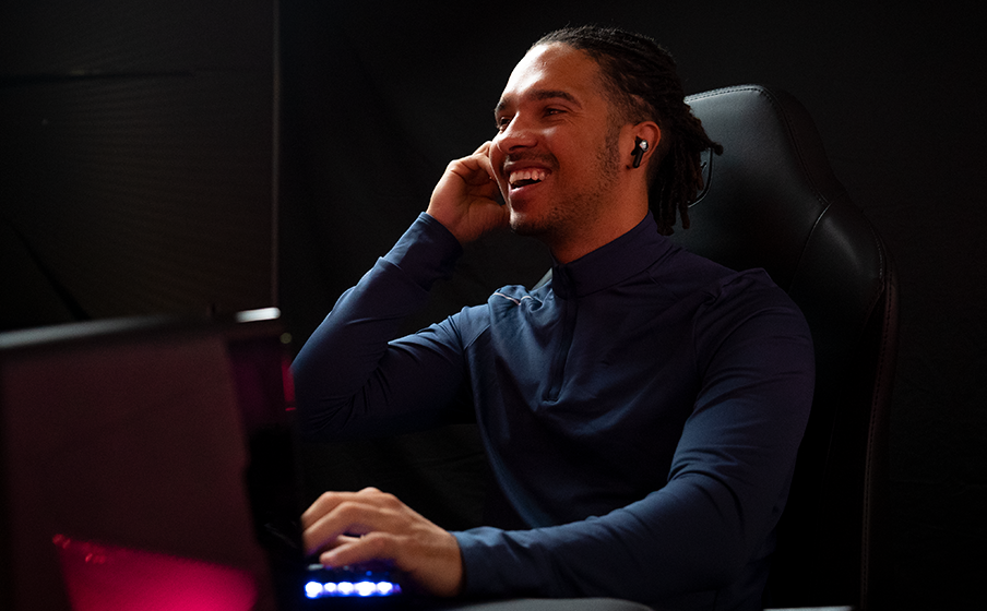 JBL Quantum TWS True Wireless Gaming Earbuds f/ iPhone Android PS4 PS5 Switch PC