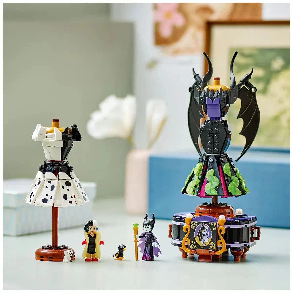 LEGO Disney Villains Maleficent’s and Cruella De Vil’s Dresses 43262 - BNIB