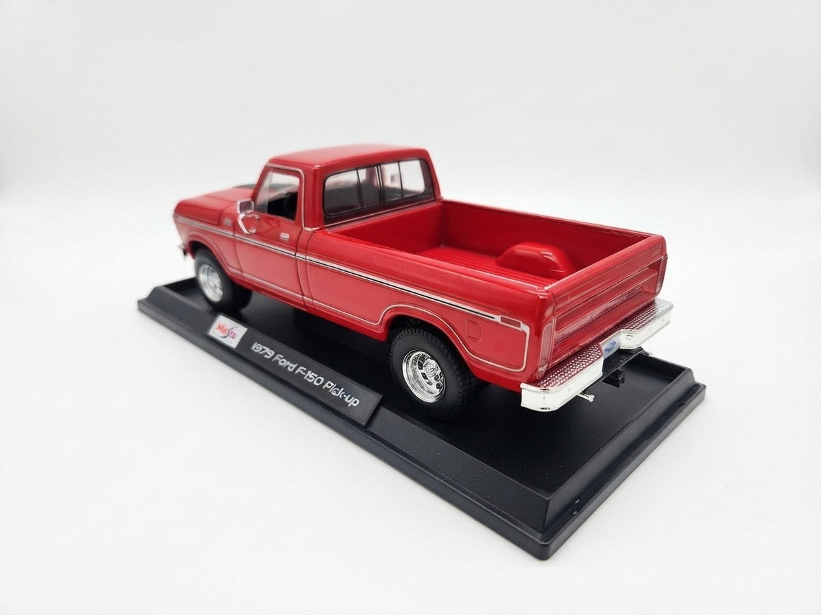 Maisto 1:18 Diecast Special Edition Car – 1979 Ford F150 Pickup Truck (Red)