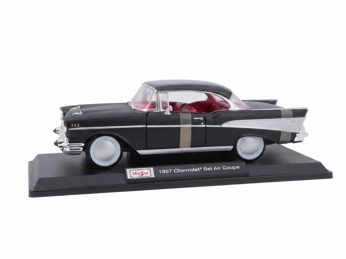 Maisto 1:18 2026 Special Edition Car – 1957 Chevrolet Bel Air Coupe (Black)