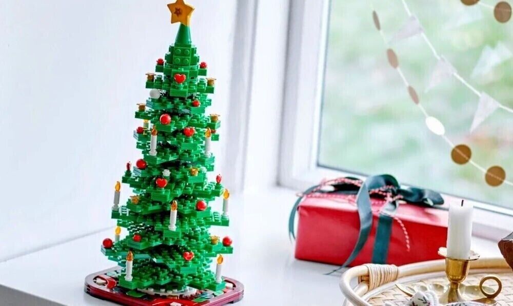 LEGO 40573 Christmas Tree 2-in-1 - Brand New In Sealed Box