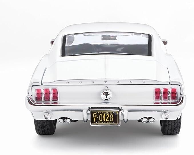 Maisto 1:18 1968 Ford Mustang GT Cobra Jet White Die Cast Toy Diecast Car