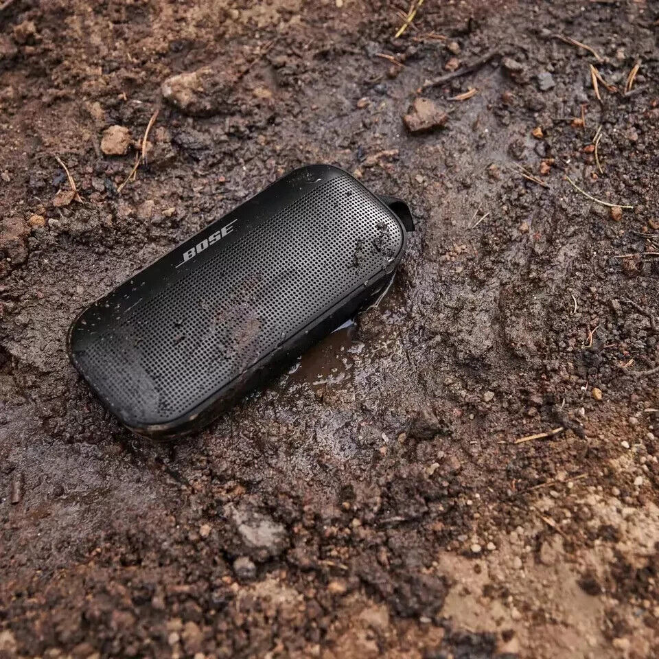 Bose SoundLink Flex SE Bluetooth Speaker Black