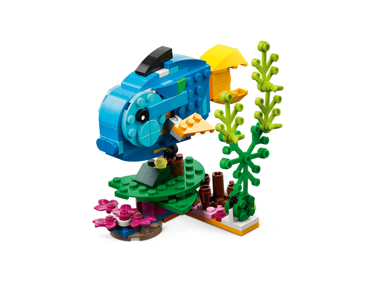 LEGO 31136 - CREATOR 3-in-1 Exotic Parrot  New